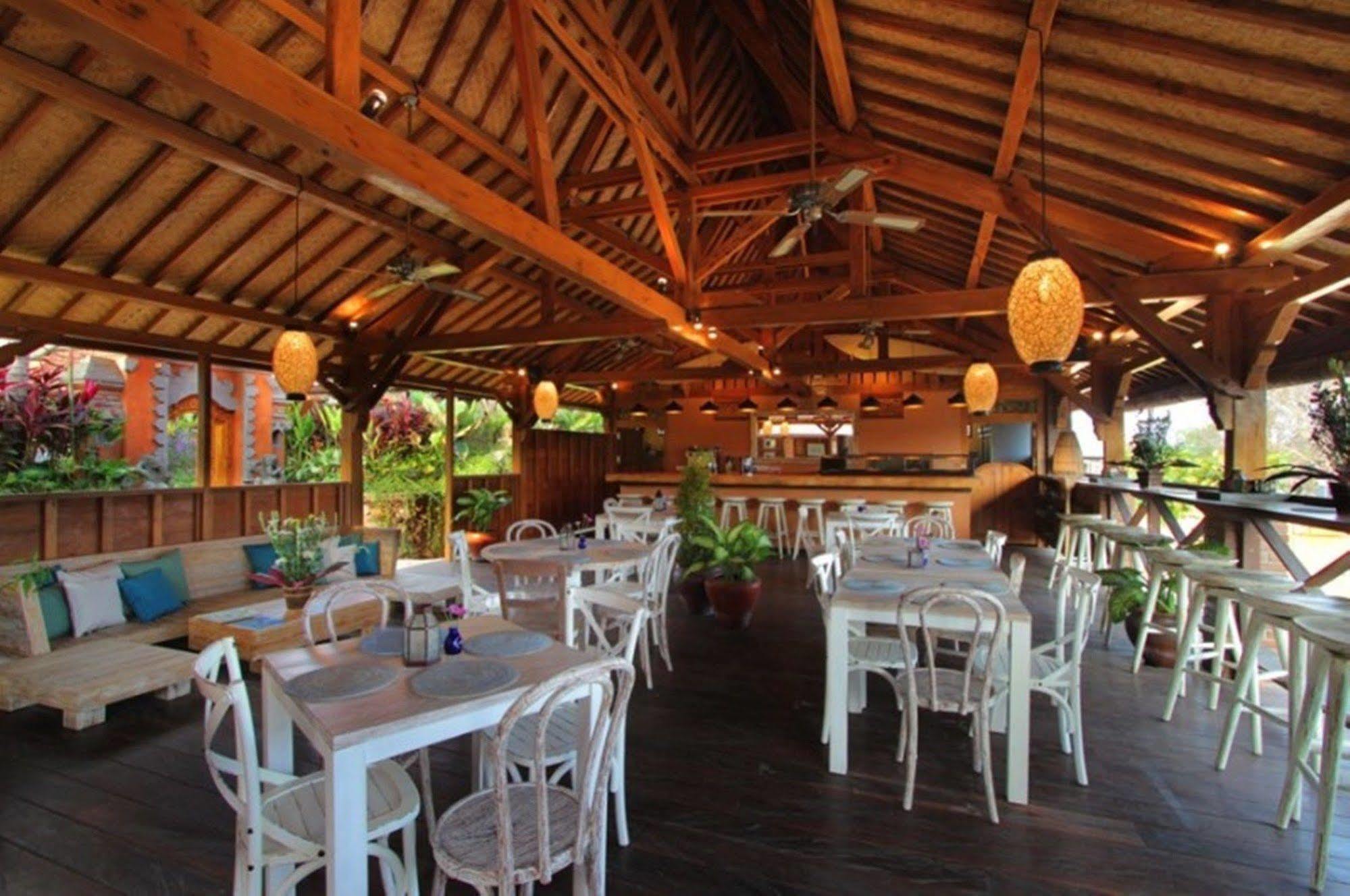 Three Monkeys Villas Pecatu  Exterior photo